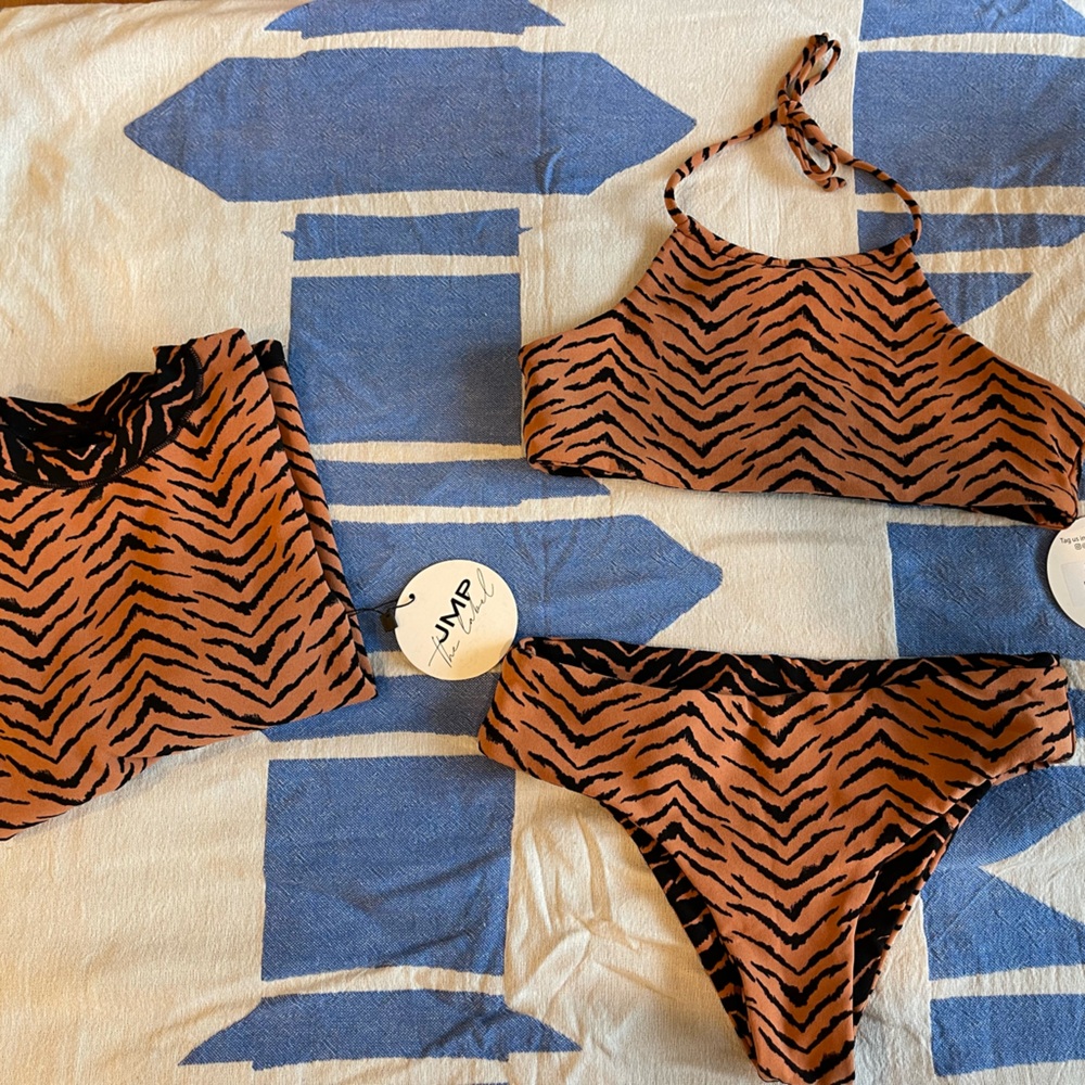 JMP Tiger Stripe Bikini Set - reversible.